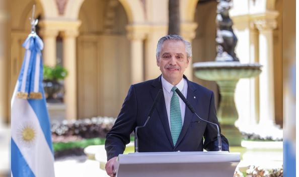 La Oficina Anticorrupción definirá si Alberto Fernández podrá percibir la jubilación vitalicia | Política