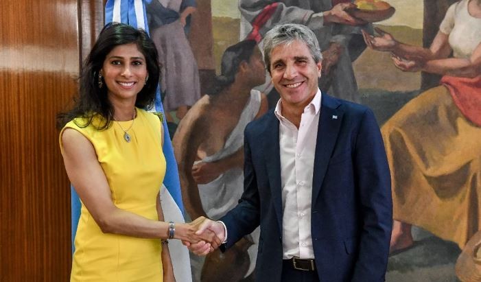 La número dos del FMI se reunió con Luis Caputo para monitorear el plan de ajuste fiscal | Economía