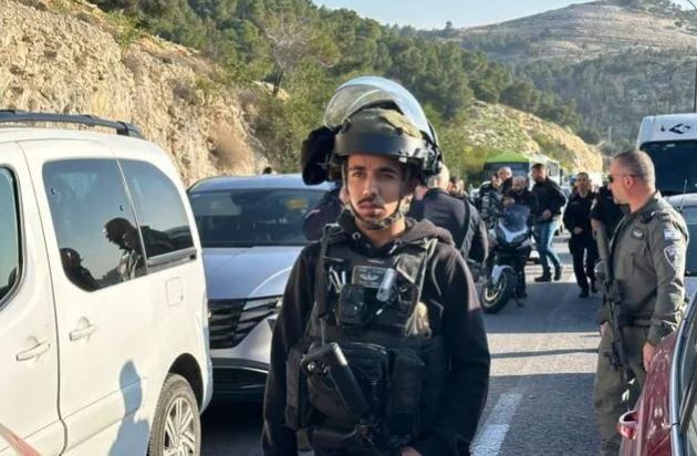 Atentado en la autopista: Un grupo armado abrió fuego contra civiles en medio de un embotellamiento en Israel | Internacionales
