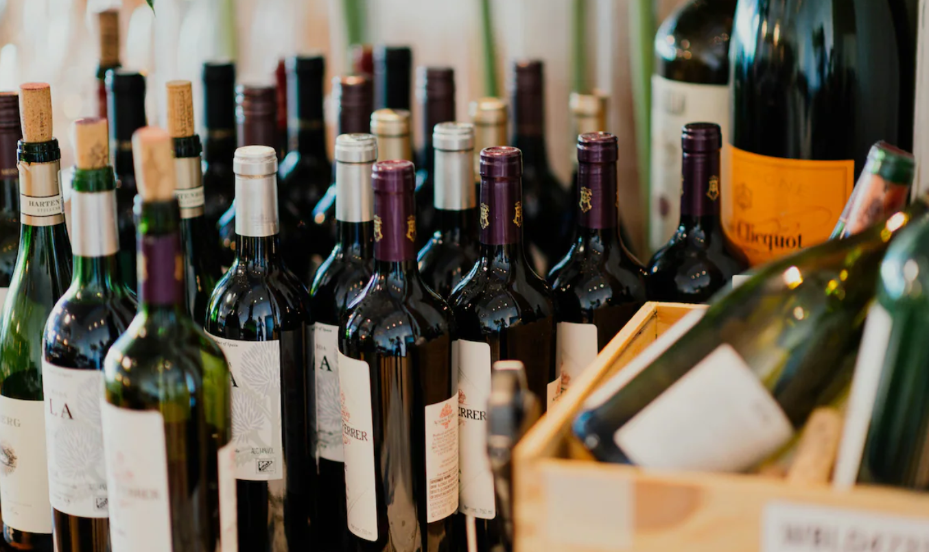 Bodega denunció a un empleado por robar 4 vinos: al investigarlo, descubrieron que se había llevado 7.000 botellas | Internacionales