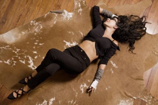 Sigue en escena "La vida no viene sola",  un viaje almodovariano a partir de una desilusión de amor | Espectáculos