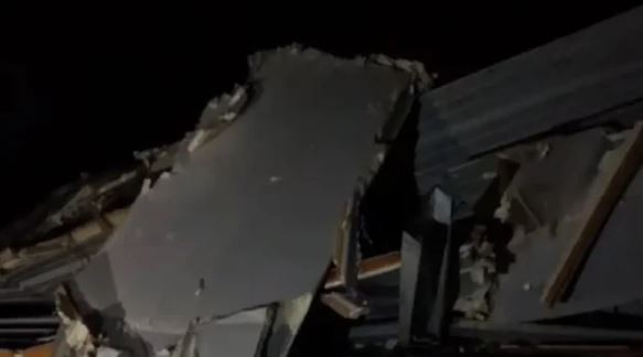 Campana: se voló el techo de una escuela en medio del temporal | Actualidad