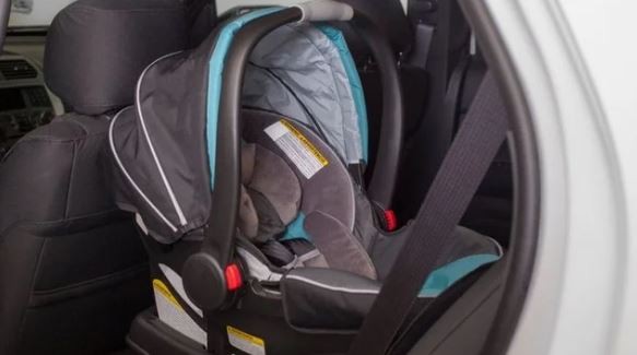 Neuquén: murió el nene que quedó encerrado en el auto de su padre | Actualidad