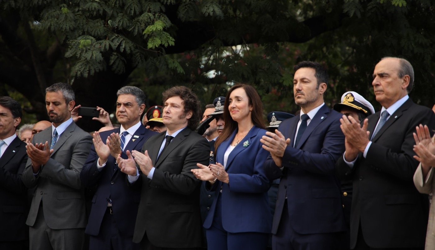 Homenaje a los caídos en Malvinas: Milei convocó a una "nueva era" de reconocimiento de las Fuerzas Armadas | Política