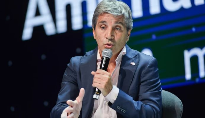 Luis Caputo: "La inflación de marzo va a estar en torno al 10%" | Economía