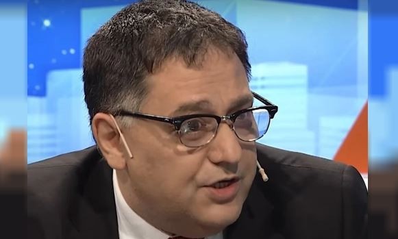 Abogados piden la inconstitucionalidad de una norma que los obliga a denunciar a sus clientes | Política