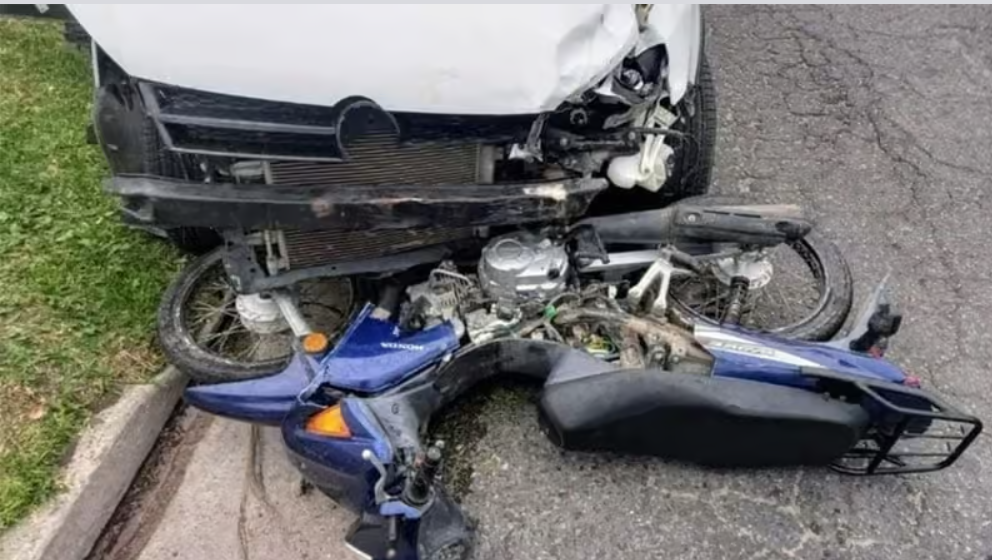 Murió el delincuente que le robó a una jubilada y en la fuga chocó con un auto | Actualidad