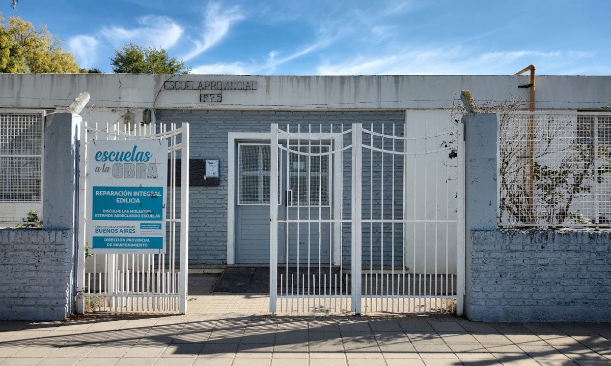 El relato de la docente atacada por un alumno en Bahía Blanca: "Solo le pedí que se sacara la capucha" | Actualidad