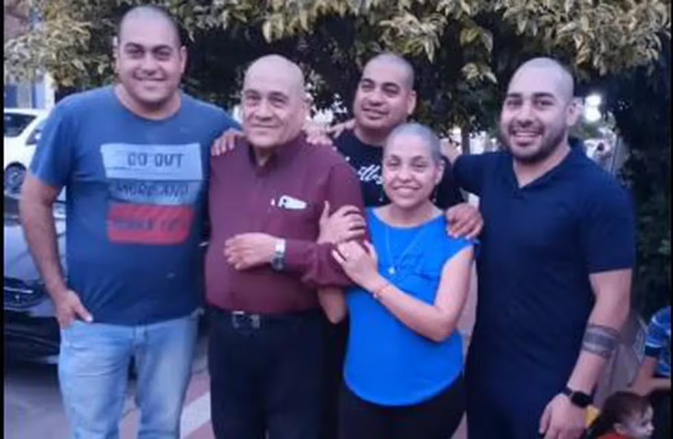 Video: su padre padece una grave enfermedad y la reacción de la familia conmovió a todos | Actualidad