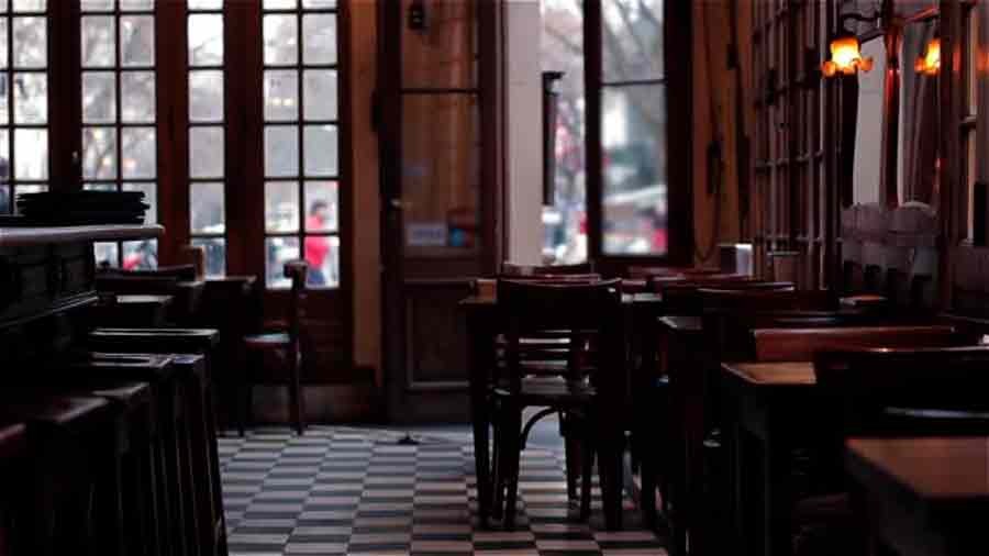 Construcción, hoteles y restoranes encabezan la caída del empleo | Economía