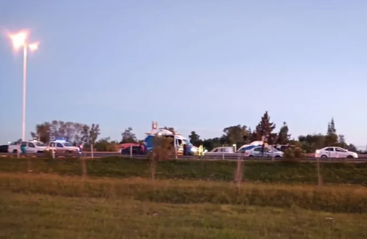 "Ya no se puede salir ni a tomar un mate": el enojo de una testigo del asalto y asesinato en la autopista del Oeste | Actualidad