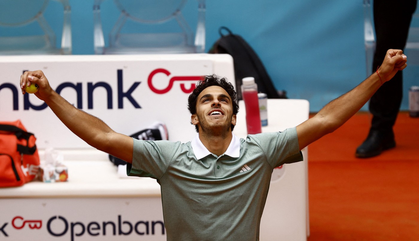 Cerúndolo dio el golpe en Madrid: venció al número 5 del mundo y se metió en cuartos | Deportes