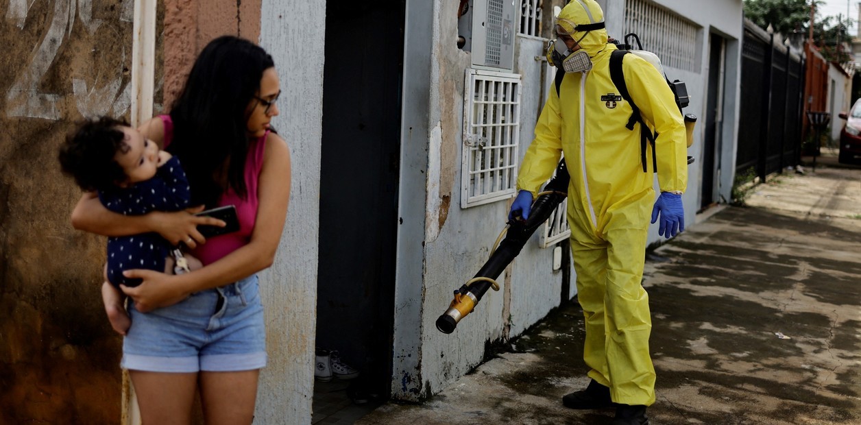 Brasil superó por primera vez los 2.000 fallecidos por dengue | Internacionales