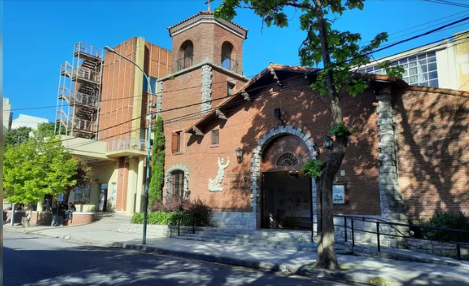 "Rezamos y esperamos": robaron un cristo de una iglesia de Mar del Plata | Actualidad