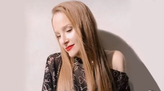 La “Dama del Bolero” presenta su espectáculo por primera vez en Café Berlín | Espectáculos