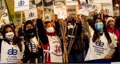 Enfermeros marcharán para lograr “equiparación salarial” con otros profesionales de la Salud | Actualidad