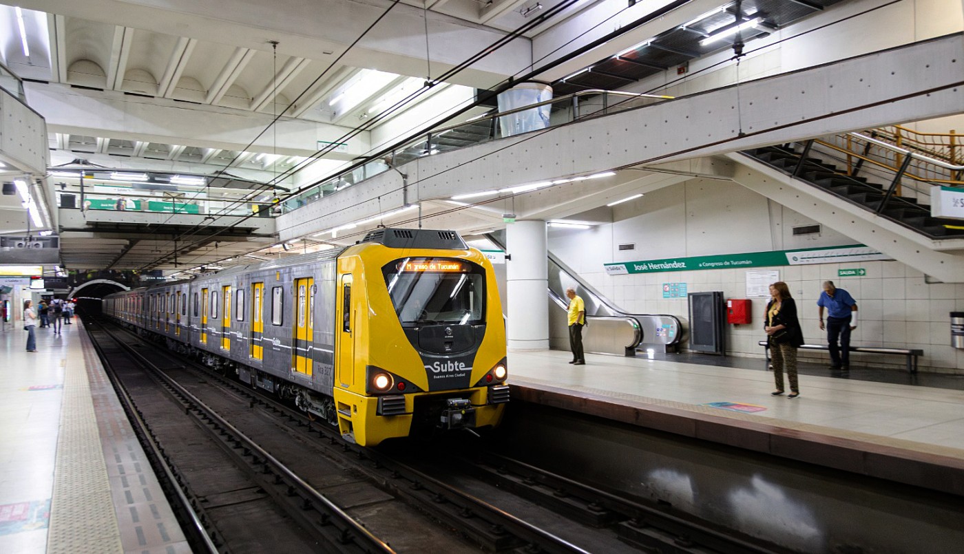 Presentaron un amparo contra el aumento del pasaje del subte | Economía