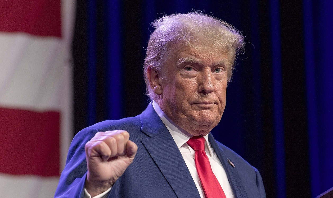 Trump se comprometió a "revertir" regulaciones de Biden sobre las armas | Internacionales