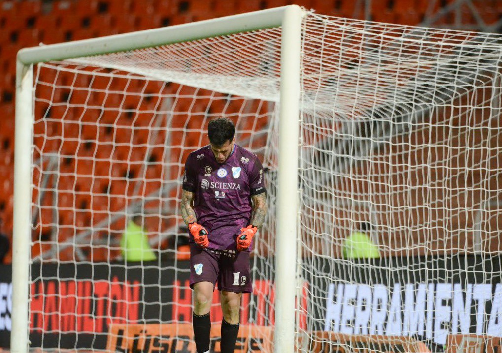 Rago, el héroe de Temperley en los penales ante River: "Sabía que iba a atajar dos" | Deportes