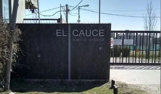 Entraron a una casa, en un country de City Bell, y se llevaron 16 millones de pesos | Actualidad