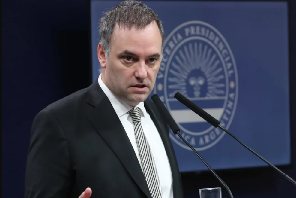 "Apoyo total": Adorni desmintió que Pettovello haya presentado la renuncia | Política