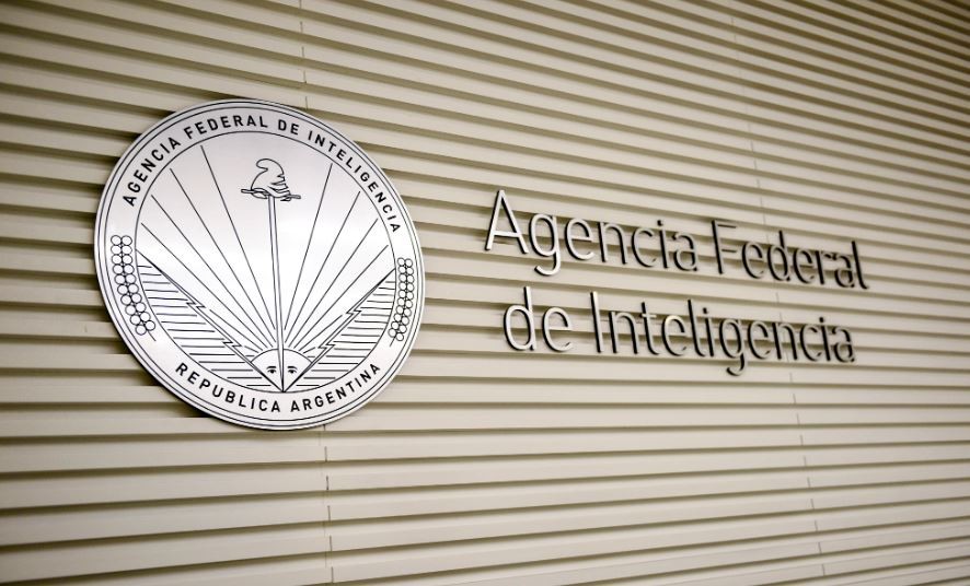 El Gobierno prepara cambios en inteligencia: la AFI tendrá otro nombre y será dividida en tres organismos | Política