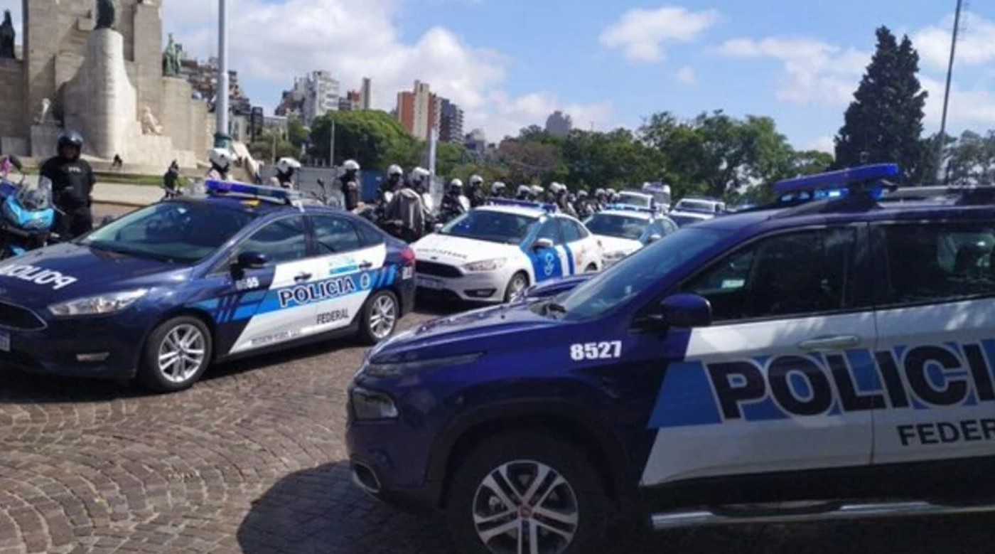 Se intoxicaron 27 policías federales en Rosario con comida en mal estado | Actualidad