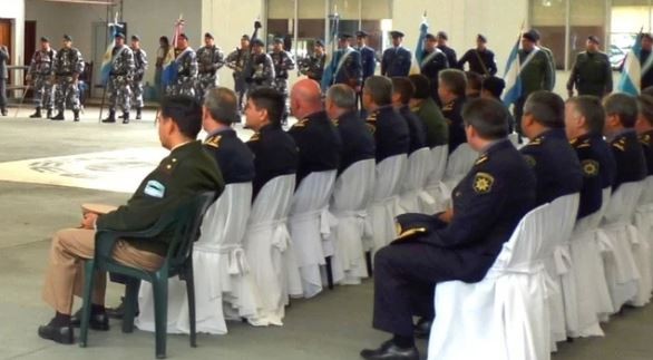 Se hacía pasar por subjefe policial para realizar capacitaciones: fue descubierto y deberá pagar una multa | Actualidad