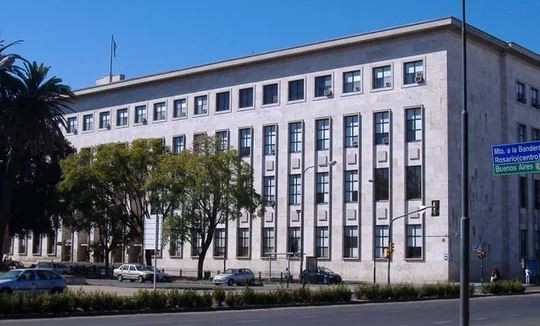 Una niña obtuvo triple filiación con dos madres y un padre | Actualidad