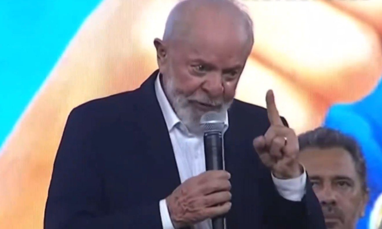 "Lo primero que tenés que hacer es parar de tener hijos y estudiar": el consejo de Lula a una joven | Internacionales