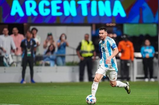 La Selección argentina buscará sellar su boleto a los cuartos de final de la Copa América ante Chile | Deportes