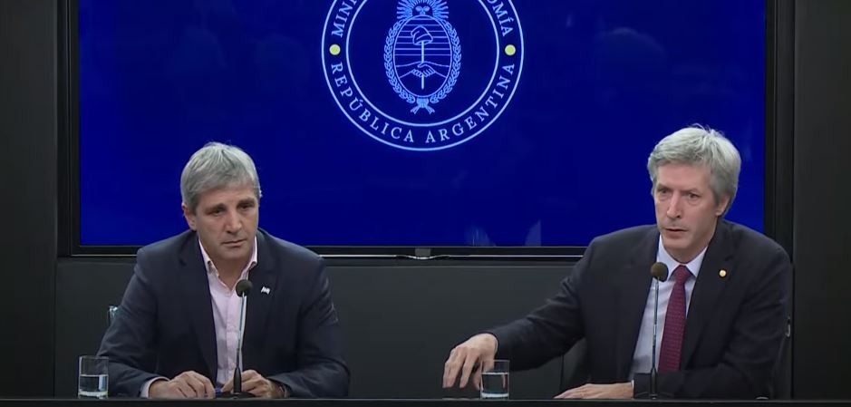 Conferencia sorpresa: Caputo y Bausili buscarán dar señales a un mercado que no remonta | Economía