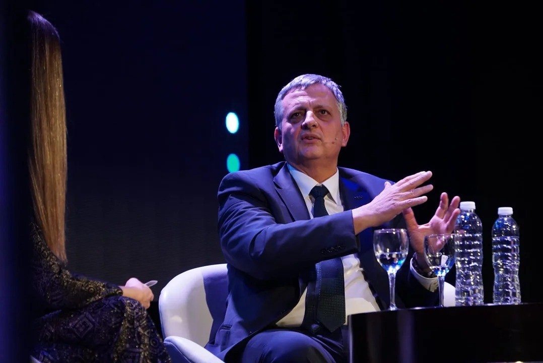 El presidente de YPF promete “un país exportador de energía” para 2031 | Economía