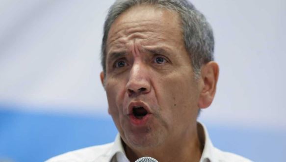 Palazzo pidió investigar la salida al exterior de lingotes de oro del BCRA: Adorni le contestó | Política