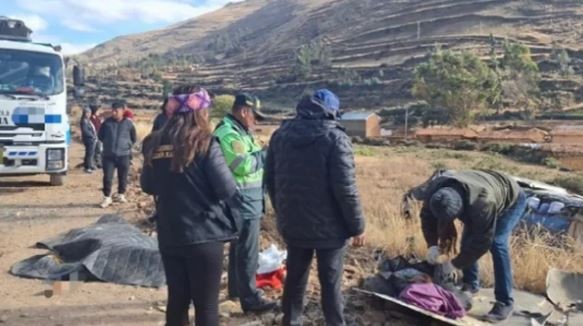 Se desbarrancó un micro que llevaba una orquesta folklórica en Perú: murieron nueve personas | Internacionales