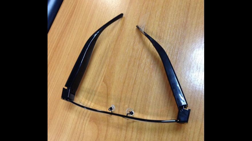 Usaron anteojos con cámara y relojes inteligentes para hacer trampa en un examen universitario | Curiosidades