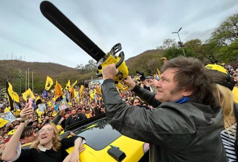 El Gobierno rescindió contratos de más de 70 oficinas por más de 2 mil millones de pesos mensuales | Política