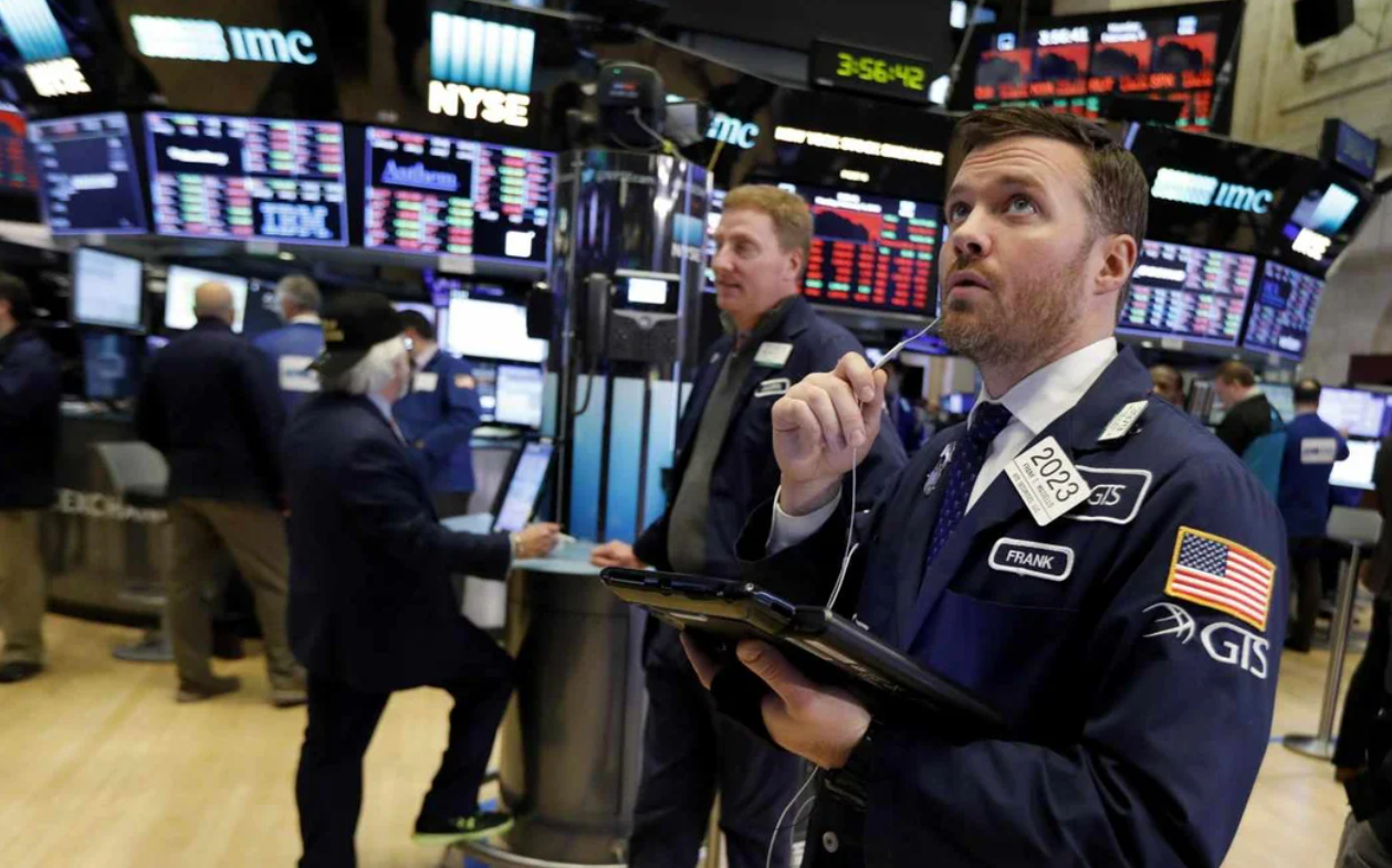 Pánico en mercados, con derrumbe en Japón y Europa en rojo: caída de bonos argentinos | Economía