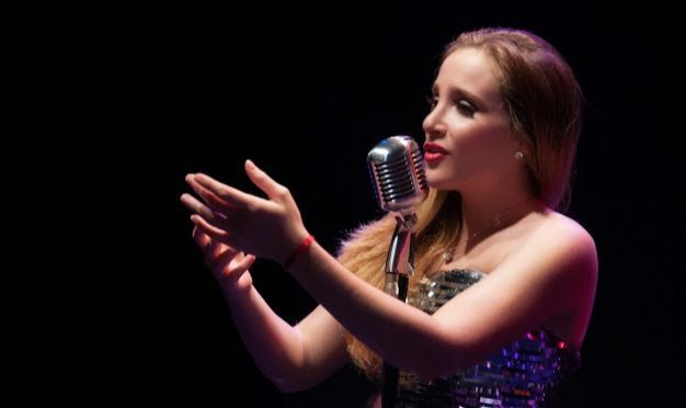 La "dama del bolero" Nadiah Demarco será declarada personalidad destacada de la cultura porteña | Espectáculos