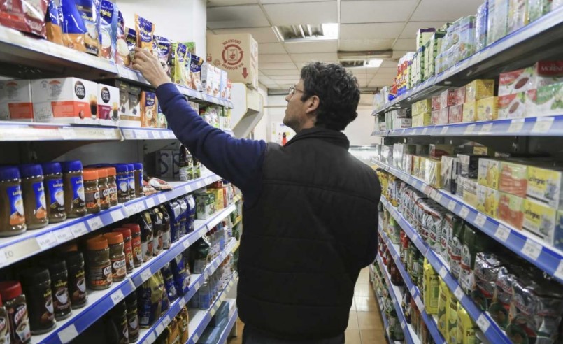 Canasta Básica: una familia necesitó $900.647 en julio para no ser pobre | Economía