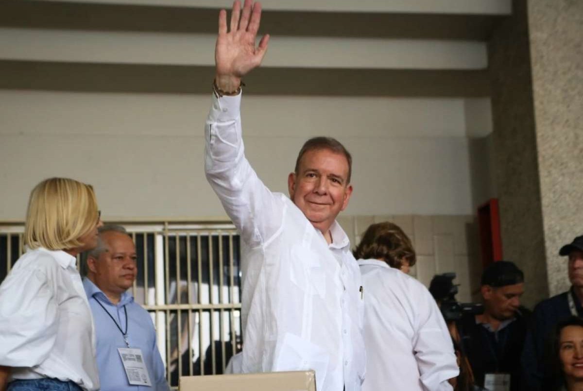 El candidato opositor venezolano Edmundo González llegó a España tras pedir asilo político | Internacionales