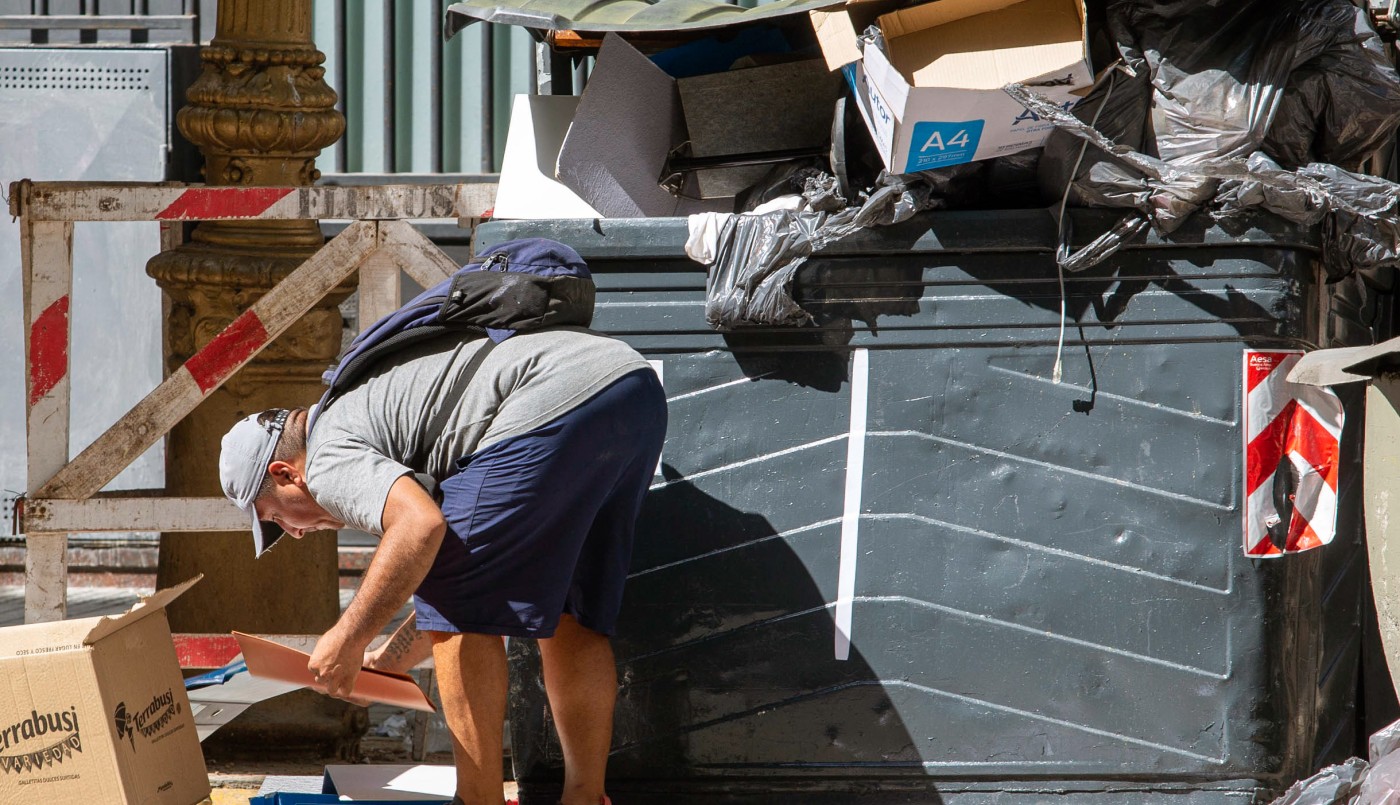 Canasta Básica: una familia necesitó $939.886 en agosto para no ser pobre | Economía