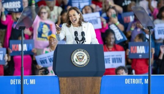 Analistas y encuestadores coincidieron en que Kamala Harris le ganó el debate a Trump | Internacionales