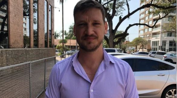 El Gobierno de Misiones le pagó la recompensa a la vecina de Corrientes que reveló el paradero del diputado Kizcka | Actualidad