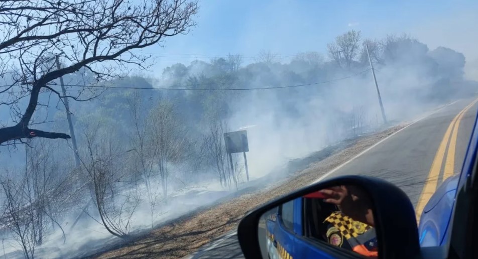 Los incendios no cesan en Córdoba: se registraron dos nuevos focos en Cosquín y Traslasierra | Clima, naturaleza y medio ambiente