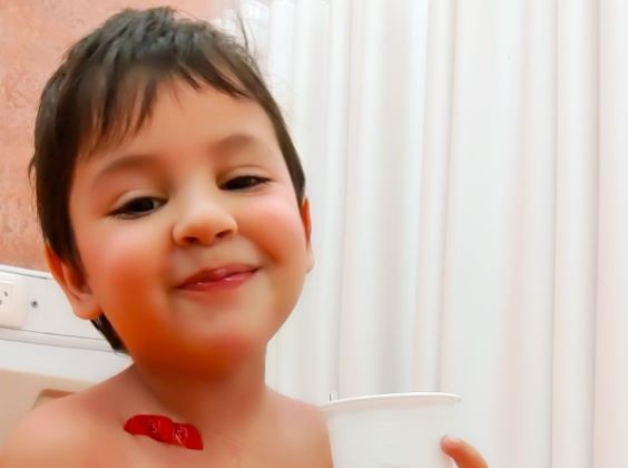 Un nene de 3 años tiene cáncer de lengua: para operarse necesita $300 millones | Actualidad