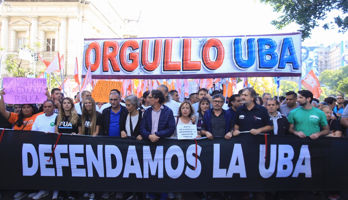 El Gobierno convocó a los gremios docentes y no docentes para discutir la paritaria en la previa a la marcha universitaria | Política