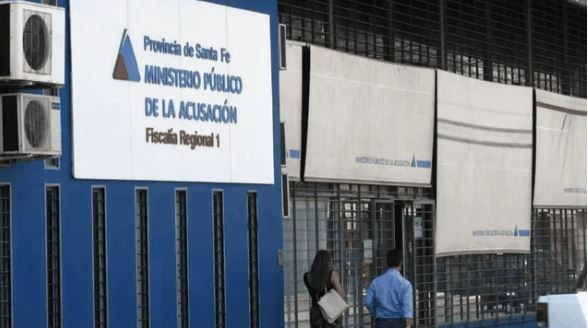 Santa Fe: golpeó a su hija por una mala nota y fue imputado | Actualidad