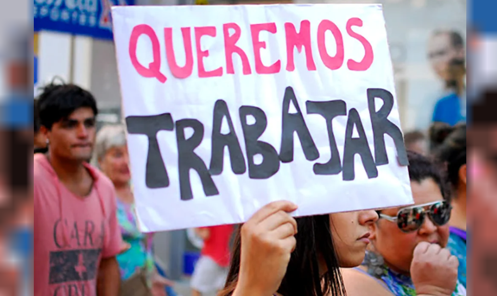 Argentina, a contramano del mundo: conseguir trabajo en blanco cada vez es más difícil | Economía