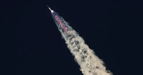 SpaceX logra aterrizaje perfecto del cohete Starship | Internacionales